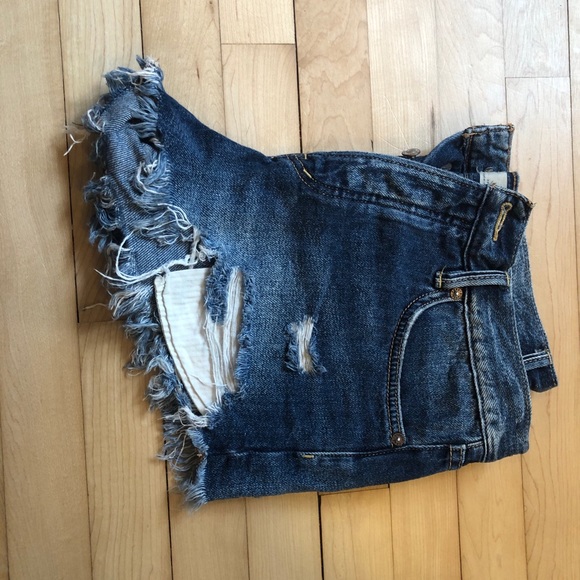 Free People Jean Shorts - Picture 5 of 5